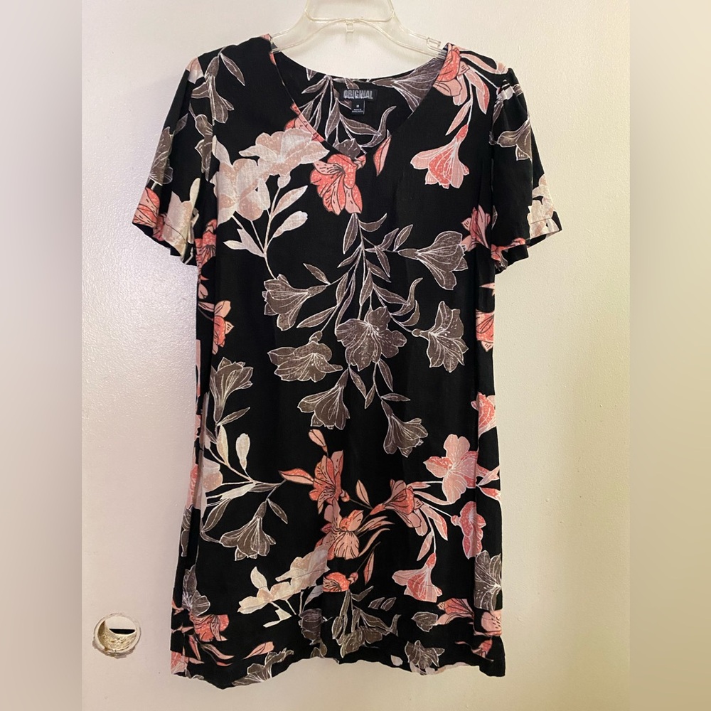 Original Women’s Tunic Blouse M Medium Black Floral Bust 36” Length 35” Linen